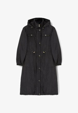 Parka negra con capucha, cintura ajustable con cordón, dos bolsillos frontales y botones a presión. Fabricada con tela lisa y duradera, con puños elásticos.