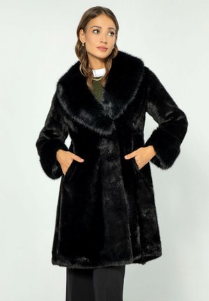 WITTCHEN Mantel - black