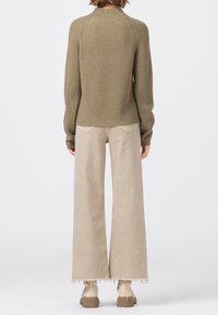 HALLHUBER Sweter