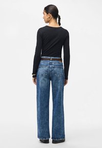 Pieces PCAMELIA 2 PACK - Μπλούζα με μακριά μανίκια - black/bright white