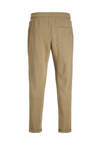 Jack & Jones JPSTACE SMART - Tracksuit bottoms - elmwood