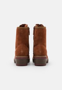 Tamaris Pure Relax BOOTS  - Platform ankle boots - rust