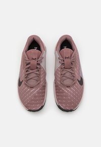 Nike Performance METCON 9 - Trainingsschoen - smokey mauve/black/platinum violet