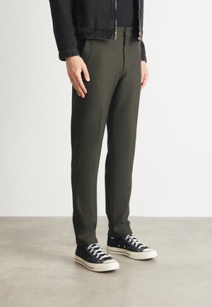 Les Deux COMO PANTS SEASONAL - Chino stiliaus kelnės - deep forest/charcoal