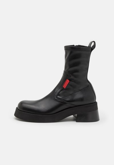 MIISTA OLIANA - Platform ankle boots - black