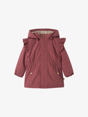 Børns mauve vinterjakke med hætte, rynkede skulderdetaljer, elastisk talje og knapbare lommer foran, foret med beige fleece.