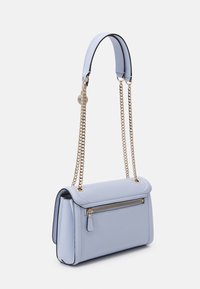 Guess NOELLE CONVERTIBLE - Taška cez plece - sky blue