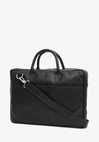 Valittu, black