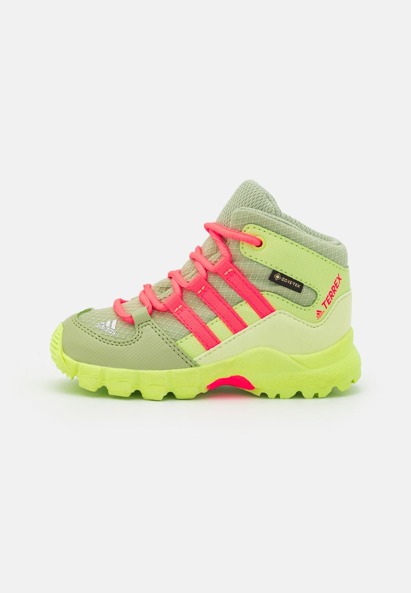 Terrex mid gtx unisex Clearance
