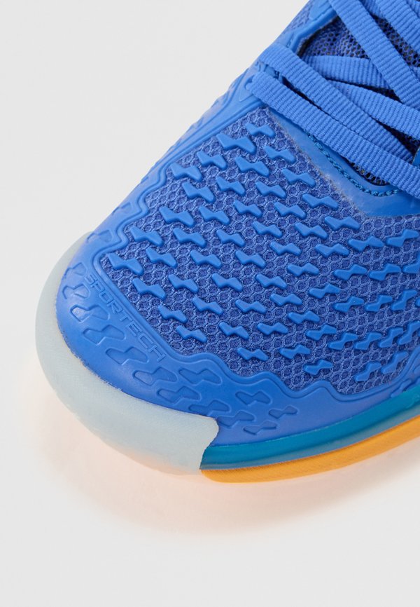 ACE - Multicourt tennis shoes2