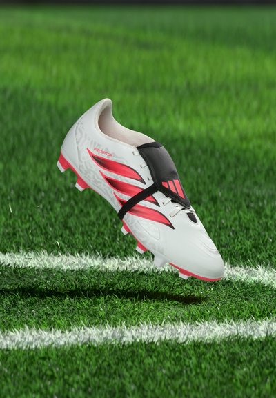 adidas Performance PREDATOR CLUB FG/MG Unisex