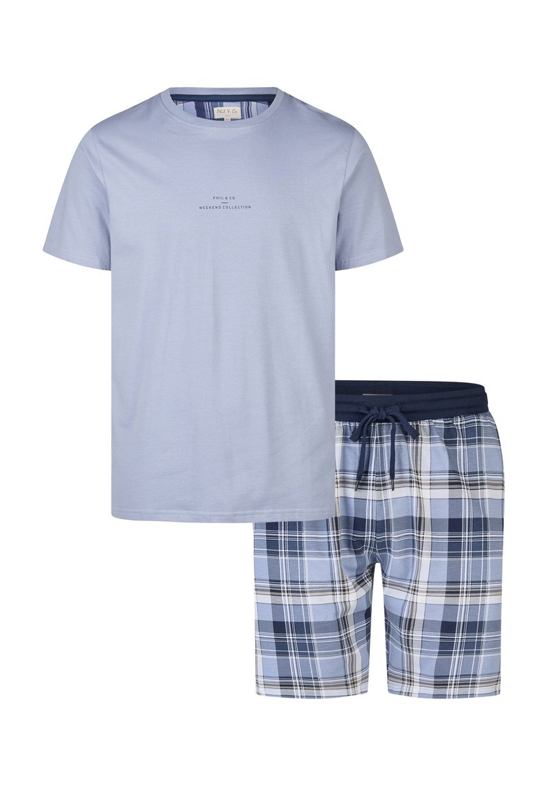 Lichtblauw katoenen T-shirt met een ronde hals en een logo aan de voorkant, gecombineerd met geruite shorts in blauw en marineblauw met een verstelbare tailleband.