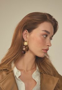 Next CHUNKY RESIN DROP .  - REGULAR FIT - Øreringe - amber orange