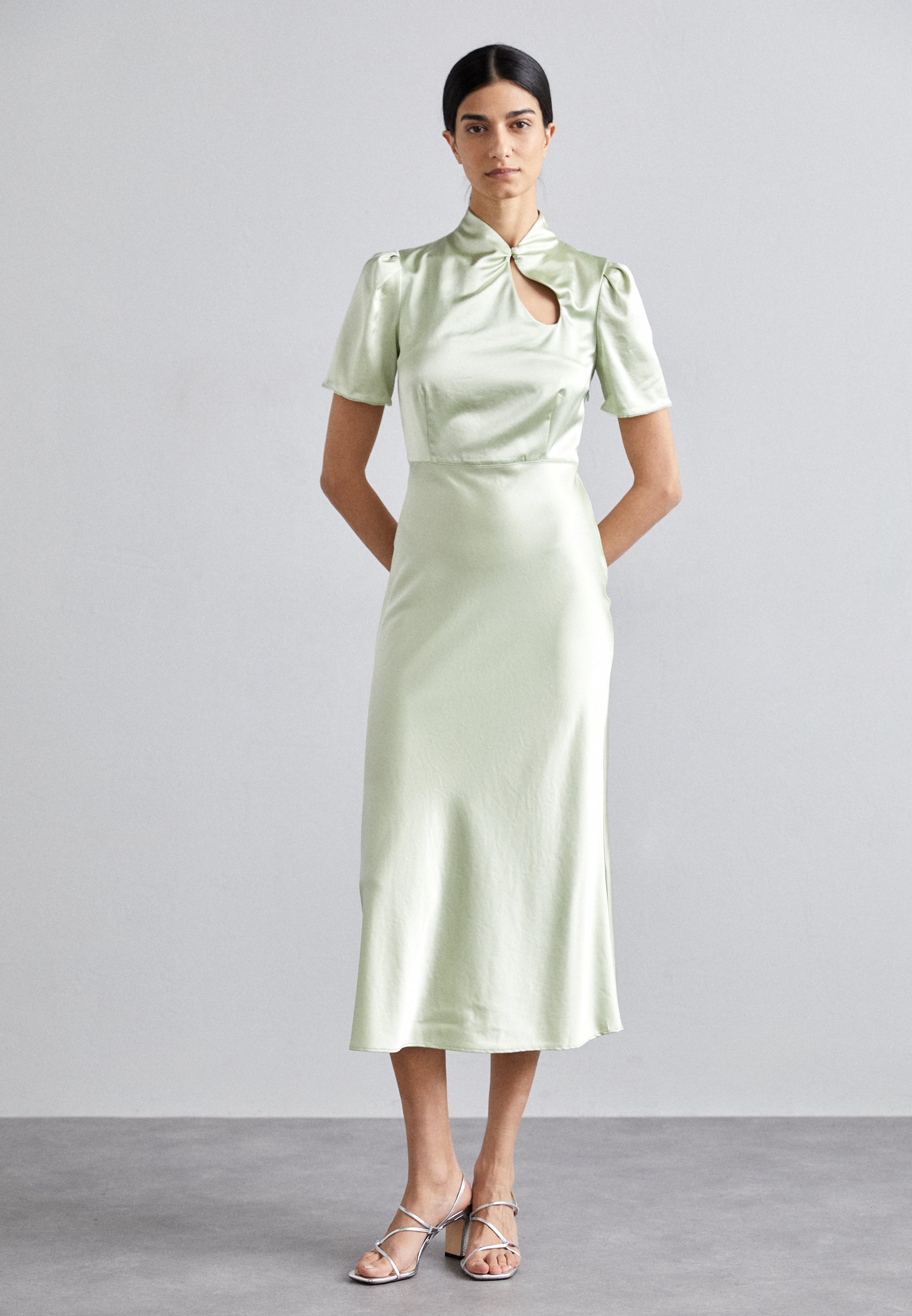 sandro ROBE PALE - Cocktail dress / Party dress - vert amande/light green -  Zalando