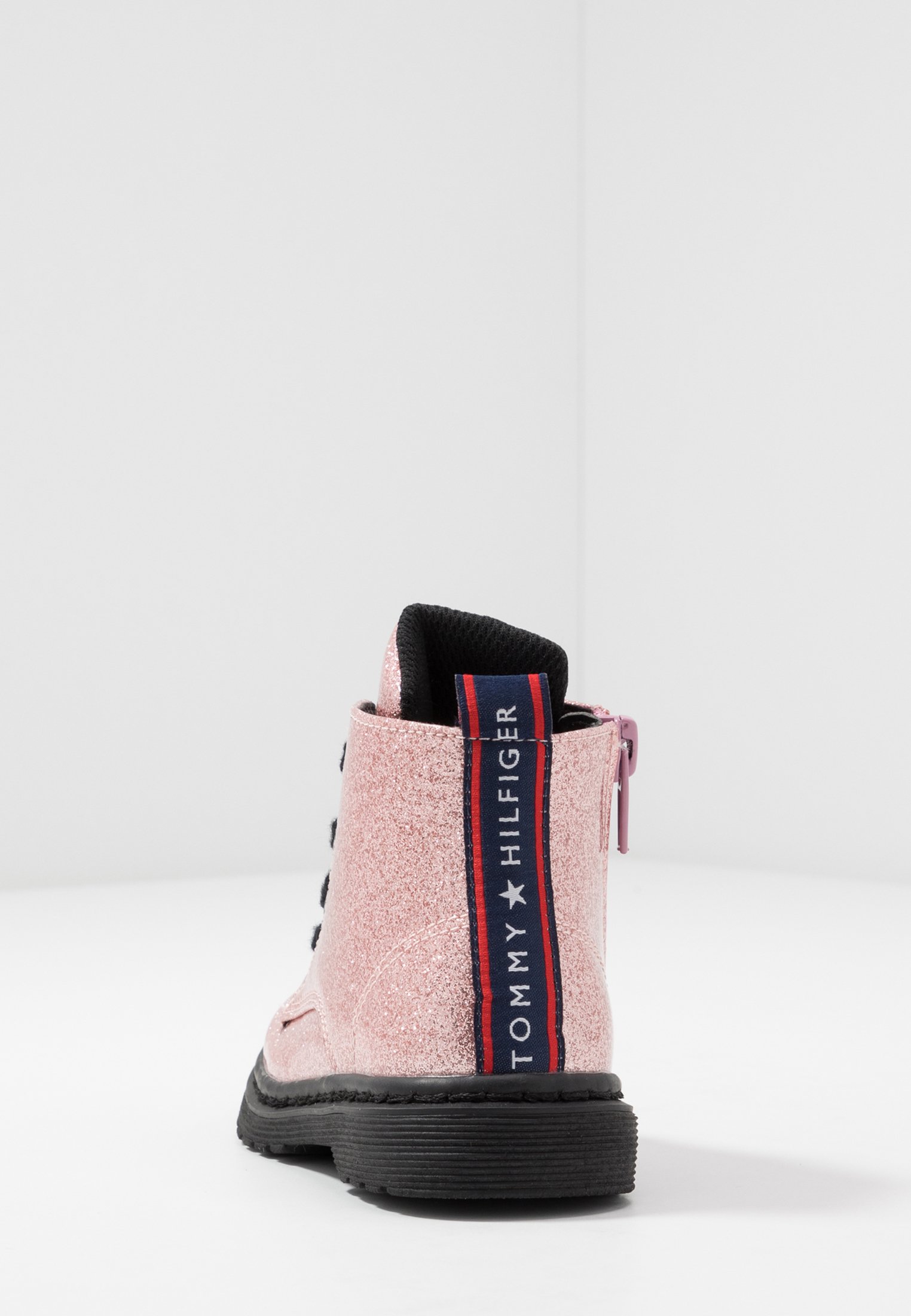 tommy hilfiger baby boots