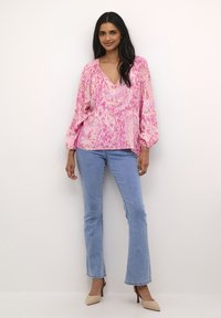 Cream CRCASSIA - Bluse - pink small paisley