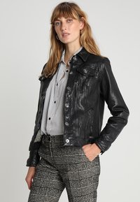 Maze CARDRONA - Lederjacke - black