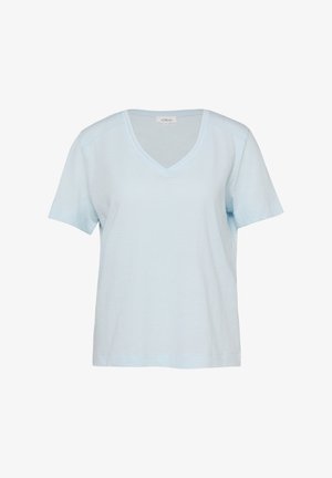 Lichtblauw T-shirt met korte mouwen en V-hals voor dames, met een losse pasvorm en een effen ontwerp, weergegeven tegen een witte achtergrond.