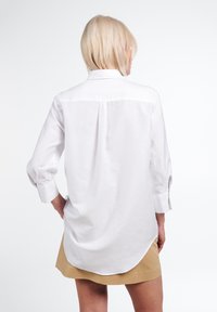 Eterna LINEN SHIRT - LOOSE FIT - Hemdbluse - weiß
