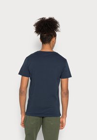 Replay CREW TEE 3 PACK - T-shirt básica - brown/aviator blue/white