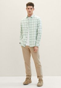 TOM TAILOR MIT KAROMUSTER - Camisa - mint slub vichy check
