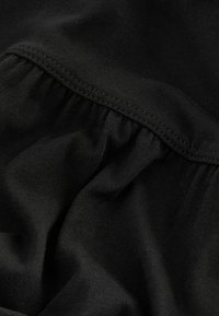 Next SLEEVELESS CREW NECK TIERED - Rochie din jerseu - pitch black
