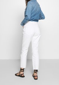 Abercrombie & Fitch Jeans slim fit - destroyed denim