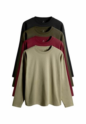 Vier Langarm-T-Shirts in Olivgrün, Burgunderrot, Dunkelgrün und Schwarz. Aus Baumwollstoff, Rundhalsausschnitt, entspannter Schnitt, schlichtes Design.
