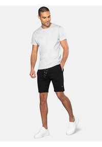 Threadbare Shorts - black