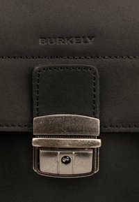 Burkely FUNDAMENTALS VINTAGE - Aktetas - black