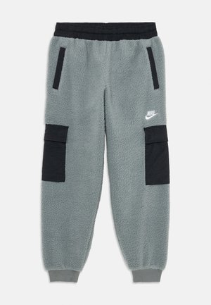 CLUB PANT UNISEX - Reisitaskuhousut - smoke grey/black/white