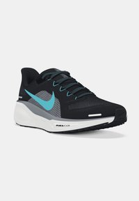 Schwarzer Sportschuh mit grauen Akzenten, türkisfarbenem Logo, Obermaterial aus Mesh und weißer Zwischensohle. Verfügt über eine strukturierte Oberfläche und sechs Schnürösen.