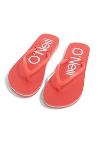 Korallid flip-flops, millel on tekstuuriga sisetald, valge logo ja kahekordne valge triip tallal. Kerged kummirihmad kindla istuvuse tagamiseks.