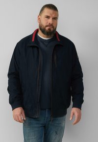 s.Oliver GEFÜTTERTE MIT KRAGEN UND KONTRAST DETAILS - Bomber Jacket - navy