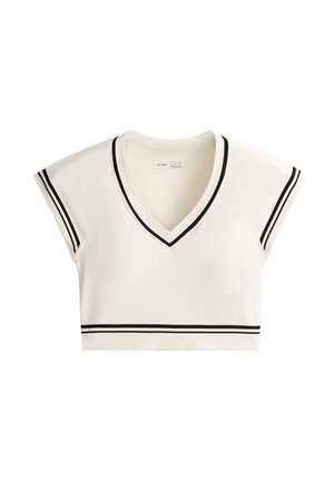 Witte cropped mouwloze top met V-hals en zwarte dubbele strepen op de mouwen en zoom, plat neergelegd op een witte achtergrond.