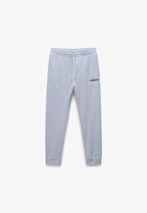Lysegrå joggingbukser med elastisk taljebånd, snoretræk, ribkanter ved anklerne og lille sort Napapijri-logo på øverste venstre lår.