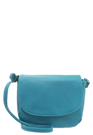 Skuldertaske i turkis læder med klaplukning, justerbar rem og glat tekstur. Kompakt form, der er egnet til nødvendigheder.