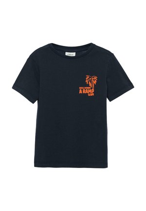 - T-shirt z nadrukiem
