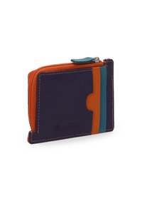 Kompakt pung med et mørk lilla og orange design, der har en lynlåslukning, kortlommer og kontrastfarvede teal accenter. Tekstureret lædermateriale.