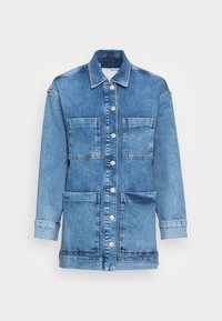 Denim jacket in light blue featuring a button-up front, four external pockets, and a classic collar. Has long sleeves and a straight cut.