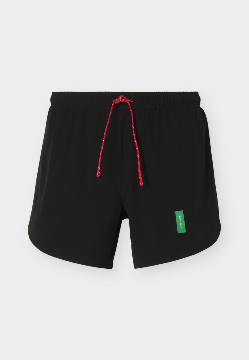Short de bain noir avec taille élastique et cordon rouge, avec une petite étiquette verte sur la jambe droite.