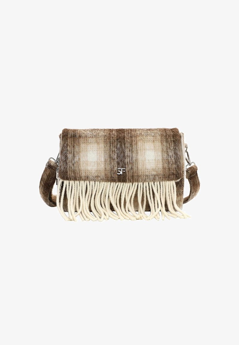 Borsa a mano plaid marrone e beige con pattina, dettagli in frange bianche, logo in hardware argentato e manico corto. Materiale testurizzato.