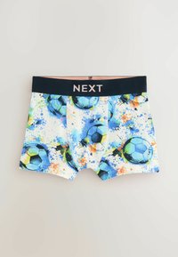Killeboxershorts med ett mönster av en blå och grön fotboll på vit bakgrund, med ett marinblått elastiskt midjeband märkt "NEXT."