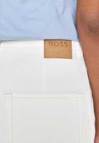 BOSS Vaqueros rectos - white