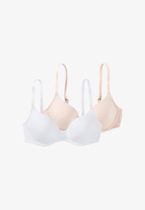 Zwei gepolsterte BHs mit verstellbaren Trägern, einer vorne weiß und einer hinten beige, auf weißem Hintergrund dargestellt.