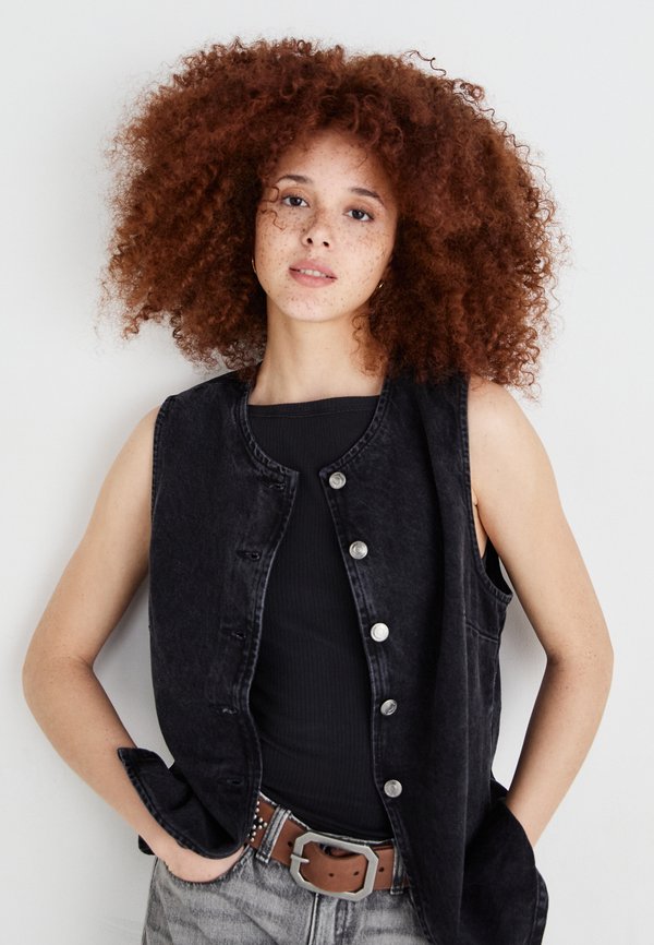 AIMEE VEST - Waistcoat3