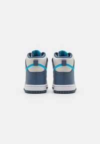 Nike Sportswear DUNK HIGH - Zapatillas altas - light bone/blue lightning/diffused blue/white