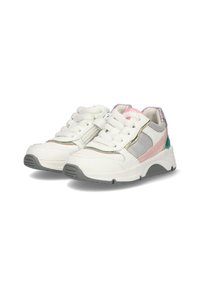 Baskets blanches avec des composants en mesh et en cuir, mettant en avant des accents rose pastel, gris et teal. Lacets fermés et semelle en caoutchouc.