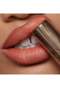 Thumbnail Image 4