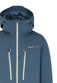 Blaue wasserfeste Jacke mit hohem Kragen, Reißverschluss und Belüftungsöffnungen. Verfügt über zwei Vordertaschen und ein Logo auf der Schulter.